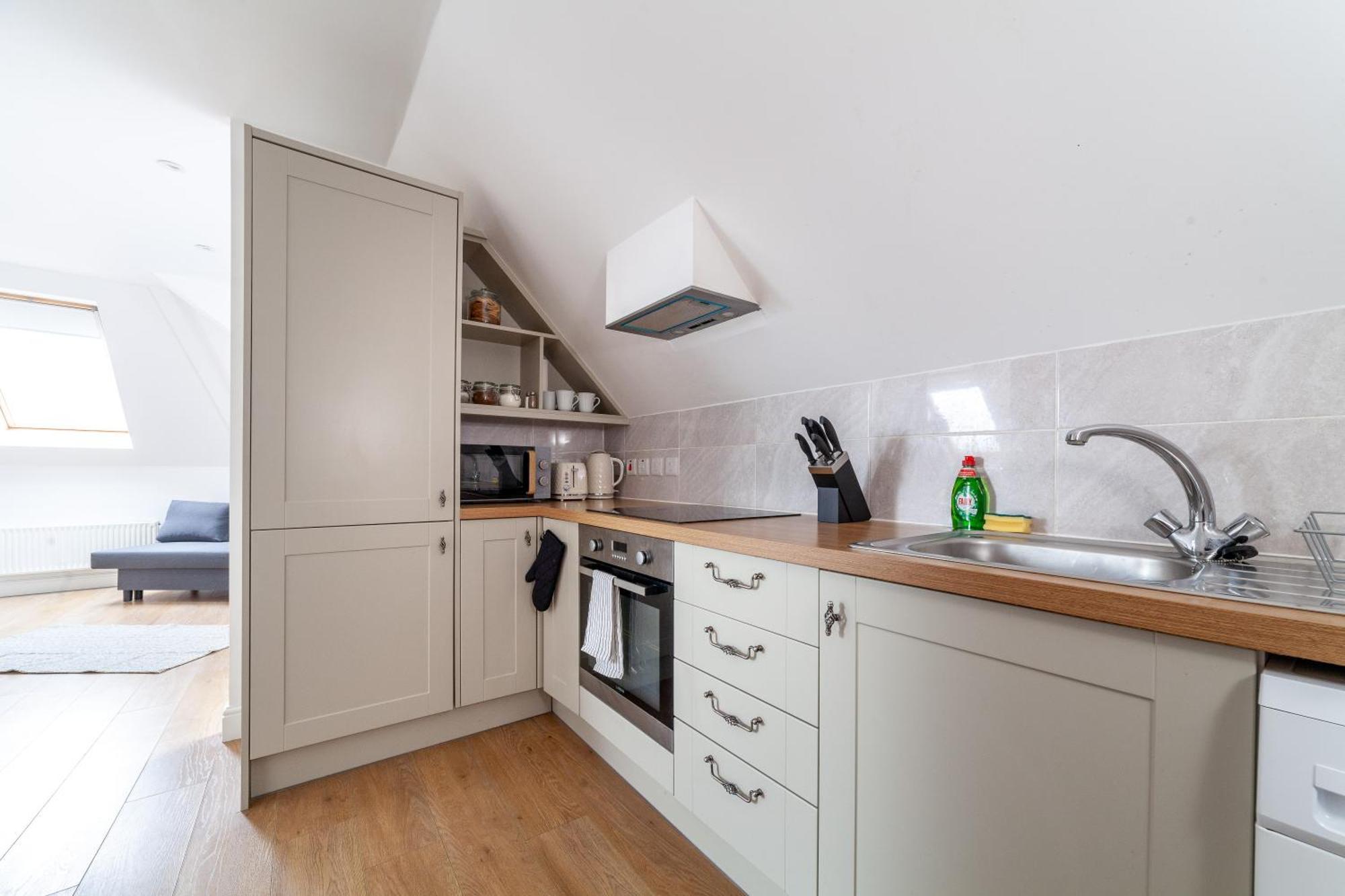 Great 1 Bedroom In Hounslow With Free Parking Abbey Wood エクステリア 写真